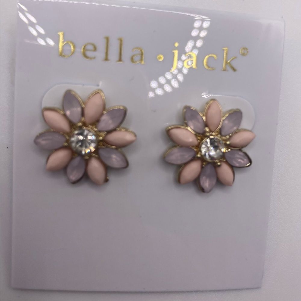 Bella Jack Flower Earrings - Picture 5 of 5